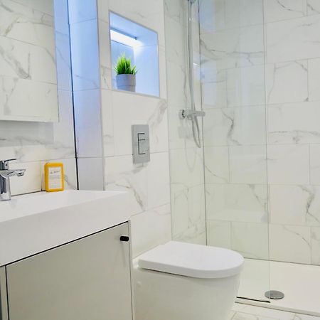 Beautiful Alumpointe Apartment - 400M To The Beach 伯恩茅斯 外观 照片
